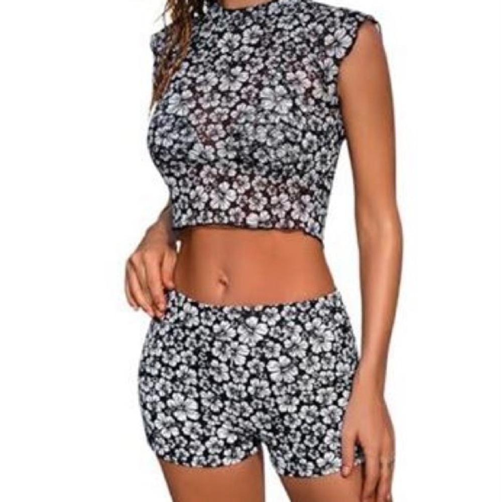 SOLY HUX Women's Floral Print Halter Top and Shorts Bikini Bathing Suits 3pc.